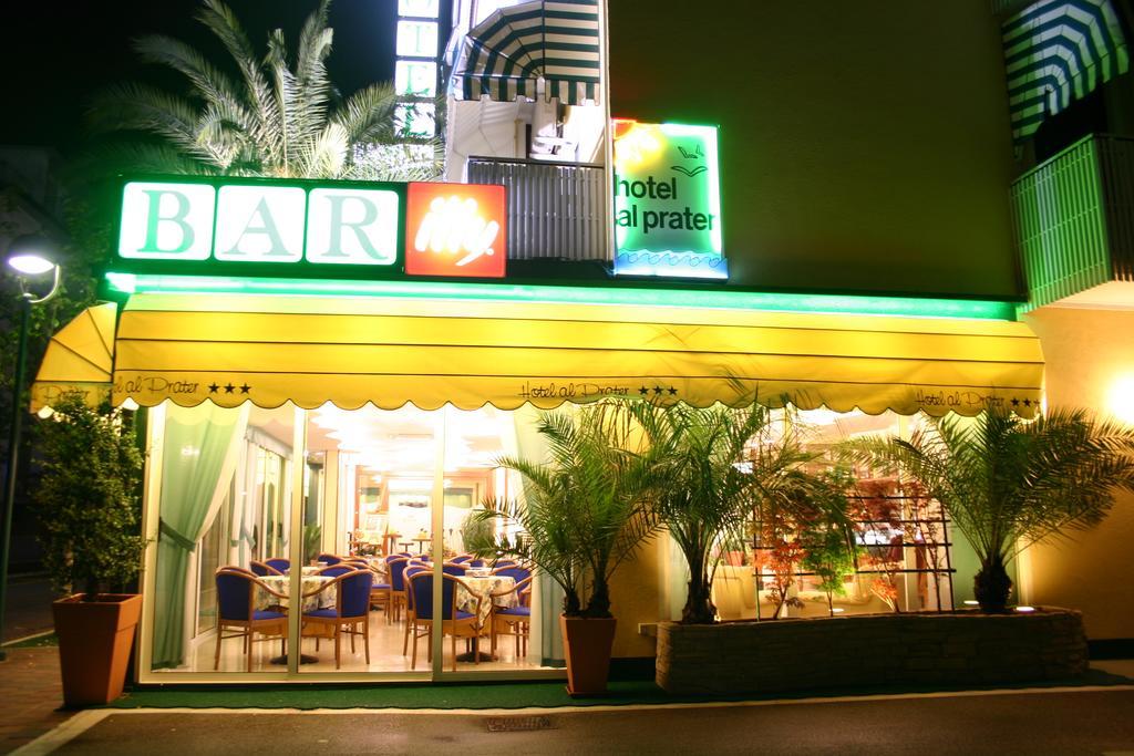 Hotel Al Prater Линьяно-Саббьядоро Экстерьер фото