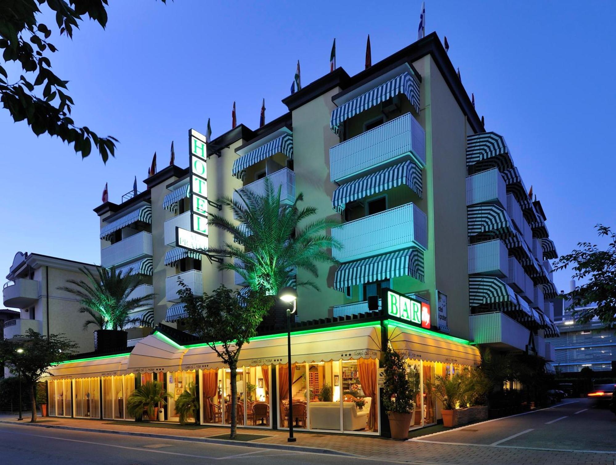 Hotel Al Prater Линьяно-Саббьядоро Экстерьер фото