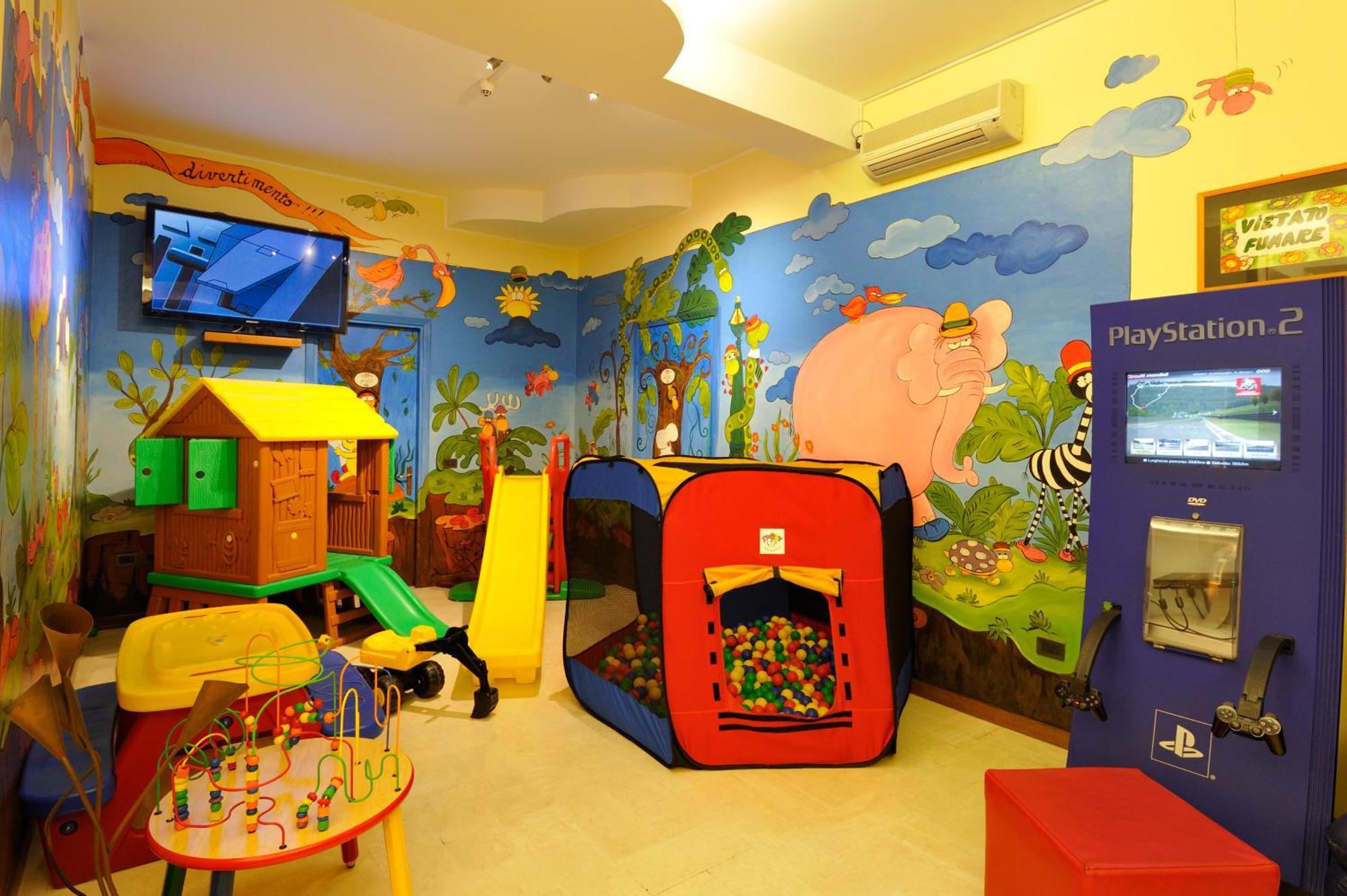 Hotel Al Prater Линьяно-Саббьядоро Экстерьер фото