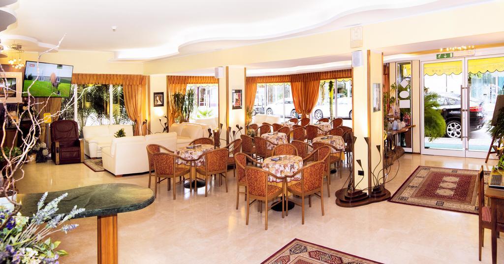 Hotel Al Prater Линьяно-Саббьядоро Экстерьер фото